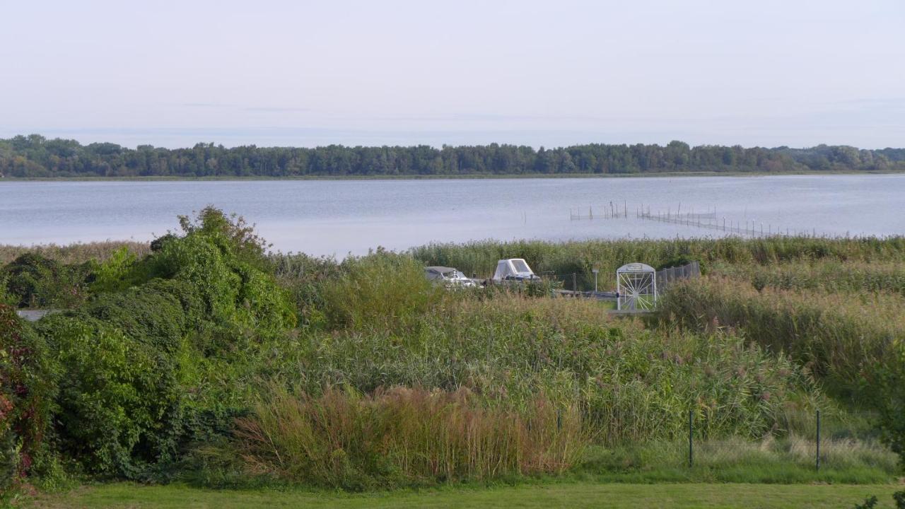 Pension Am Bodden Рибниц-Дамгартен Экстерьер фото